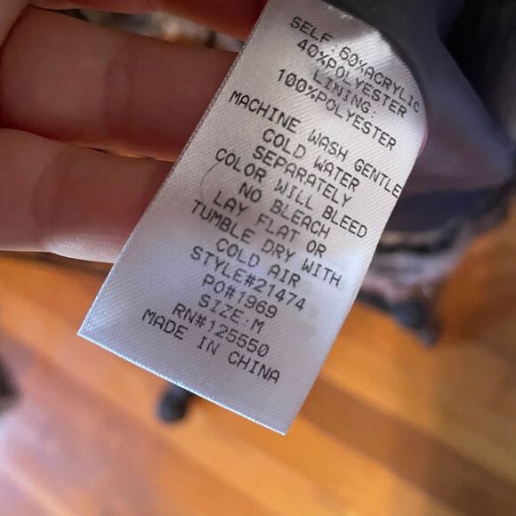 CELEBRITY FASHION | silver grey long fur like coat M NWT $119 - Picture 7 of 12